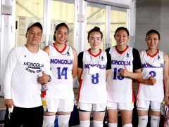 Монголын баг нэг ч хожигдоогүй байгаа ОХУ-ын багтай тоглолоо