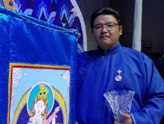 О.Цэнд-Аюуш: “Хүннү хүн” (шүлэг)