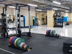 Олимпын хотхоны бялдаржуулах төв 600 орчим тоног төхөөрөмжтэй