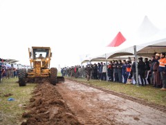 Л.Оюун-Эрдэнэ: Богдхан төмөр зам бол дагуул хотууд бий болох, авто замын түгжрэл буурах үндсэн ший..