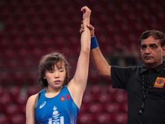 Залуучуудын ДАШТ-ий медальт бөхчүүдэд мөнгөн шагнал олгоно