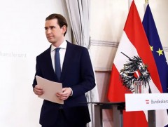 Австрийн канцлер Себастьян Курц албан тушаалаасаа огцорлоо