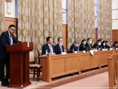 Таримал ургамлын үр, сортын тухай хуулийн шинэчилсэн найруулгыг УИХ-ын чуулганаар хэлэлцүүллээ