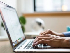 Иргэд газар эзэмших, ашиглах эрхийн гэрчилгээ, гэрээ, кадастрын зургаа цахимаар авч байна