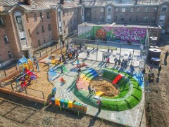 Хог хаягдлыг тушааж босгосон хөрөнгөөр тоглоомын талбай байгуулжээ