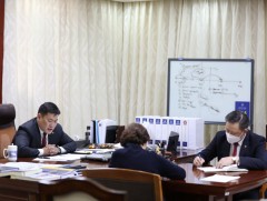 Ерөнхий сайд Л.Оюун-Эрдэнэ “Оросын төмөр замууд” НХН-ийн Ерөнхий захирал болон “Роснефть” компаний..