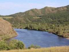 Эрдэнийн цэнхэр усан Эгийн ариун гол минь