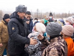 Ерөнхийлөгч У.Хүрэлсүх хилчид, цаатан иргэдтэй уулзлаа