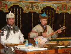 Монгол Улсын Ерөнхийлөгчийн зарлигийн дагуу “Аргил цагаан өвгөн” тууль хайллаа