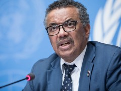 ДЭМБ: Үхлийн аюултай “омикрон” хувилбарыг хөнгөн гэж тодорхойлж болохгүй