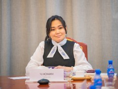 Соёлын сайд Ч.Номин утга зохиол, ном хэвлэлийн салбарынхантай уулзжээ