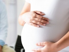 Жирэмсэн эхчүүдэд ээлтэй орчин хэрэгтэй байна 