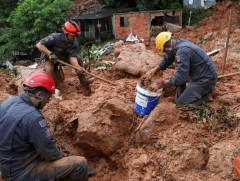 Бразил: Үерийн улмаас 94 хүн амиа алдлаа