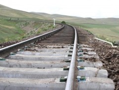 “Арцсуурь-Нарийнсухайт-Шивээхүрэн”, “Хөөт-Чойбалсан”, “Хөөт-Бичигт” төмөр замын төслийг “Зураг төс..