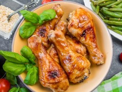 Тахианы махны ашиг тус