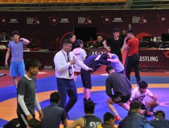 Өсвөр үеийн УАШТ-д оролцох тамирчдад сургалт зохион байгуулж байна