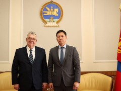 ДЭМБ Монгол Улсын Ерөнхийлөгчийн зарлигийг сайшааж, дэмжиж ажиллахаа илэрхийллээ