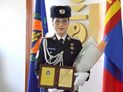 Б.Марал-Эрдэнэ: Мэргэжлийн ур чадвараараа тэргүүлсэн шилдэг офицер болохын төлөө хичээх болно