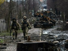 Украины нийслэл орчмын бүс нутагт энгийн иргэдийг олноор хөнөөсөн ул мөр олджээ 