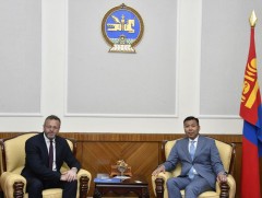 УИХ дахь Монгол-Чехийн парламентын бүлгийн дарга Б.Энхбаяр Элчин сайд Ян Вытопилыг хүлээн авч уулз..
