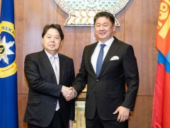 Ерөнхийлөгч У.Хүрэлсүхэд Япон Улсын Гадаад хэргийн сайд бараалхав