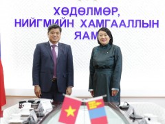 Хөдөлмөр, нийгмийн хамгааллын сайд А.Ариунзаяа Вьетнамын Хөдөө аж ахуй, хөдөөгийн хөгжлийн дэд сай..