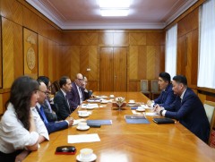 Монгол дахь Америкийн худалдааны танхимын Удирдах зөвлөлийн төлөөлөгчдийг хүлээн авч уулзлаа