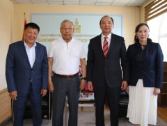 ОХУ-ын Спортын сайдын зөвлөх Монгол, Буриадын шигшээ багийн тамирчдын хамтарсан бэлтгэлийг зохион ..