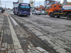 Ногоон нуурын гудамжны замыг хааж, хучилт хийнэ