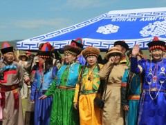 Буриад түмний хувцас, хэрэглэл, түүний утга бэлгэдэл