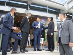 “Цахим шилжилтэд тулгуурласан төрийн албаны шинэчлэл”-ийг Сингапурын Үндэсний их сургуультай хамтр..