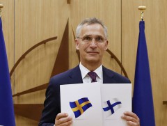 НАТО Швед, Финландыг гишүүнээр элсэхийг албан ёсоор урилаа 