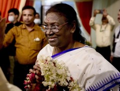 БНЭУ анх удаа уугуул иргэдийн төлөөллийг ерөнхийлөгчөөр сонгов 