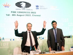 Аркадий Дворкович Дэлхийн шатрын холбооны ерөнхийлөгчөөр улиран сонгогджээ