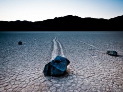 Хөвөгч чулууны тайлагдаагүй нууцаас...