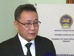 “Төсвийн бодлогын шинэчлэл” сэдвээр хэлэлцүүлэг хийж байна