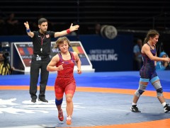 Монголын хоёр бөх алтан медалийн төлөө барилдана