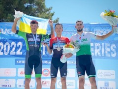 Монголын дугуйн холбоо мэргэжлийн дугуйн ДАШТ-д уралдах хоёр эрх авлаа