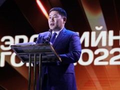 Л.Оюун-Эрдэнэ: Уул уурхайн бүтээгдэхүүнд нэмүү өртөг шингээж экспортолно