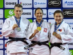 О.Алтантүлхүүр, Ж.Дорждулам нар Краковоос хүрэл медаль хүртлээ