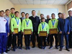 “Бээжин-2008” зуны олимпын наадмаас алтан медаль хүртсэн амжилтыг Парисын дэвжээнд буухиалахыг хүс..