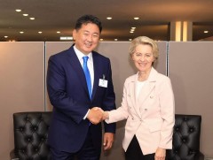 Ерөнхийлөгч У.Хүрэлсүх Европын Комиссын Ерөнхийлөгч Урсула фон дер Лайентэй уулзав