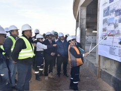 Сайд Б.Чойжилсүрэн Газрын тос боловсруулах үйлдвэр байгуулах төслийн явцтай танилцлаа