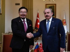 Хоёр улсын харилцааг шинэ шатанд гаргах байр сууриа харилцан нотлов