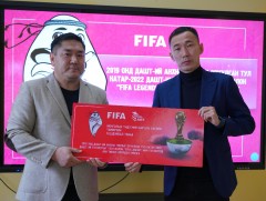 Хөлбөмбөгч Н.Цэдэнбал 