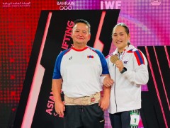 О.Дархижав хүндийн өргөлтийн ААШТ-ээс мөнгөн медаль хүртлээ