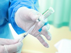 Эрсдэлт бүлгийн 500 мянга гаруй иргэнийг вакцинжуулалтад хамруулна