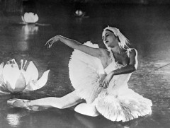 Оросын нэрт бүжигчин Галина Уланова