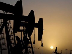 Шинжээчид: БНХАУ дахь ковидын хязгаарлалт нефтийн үнэ буурахад нөлөөлж байна