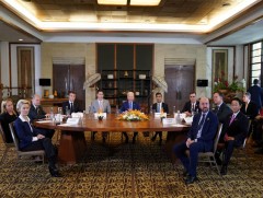 Долоогийн бүлэг болон НАТО Польшийн нутагт пуужин унасан асуудлаар шуурхай хуралдав